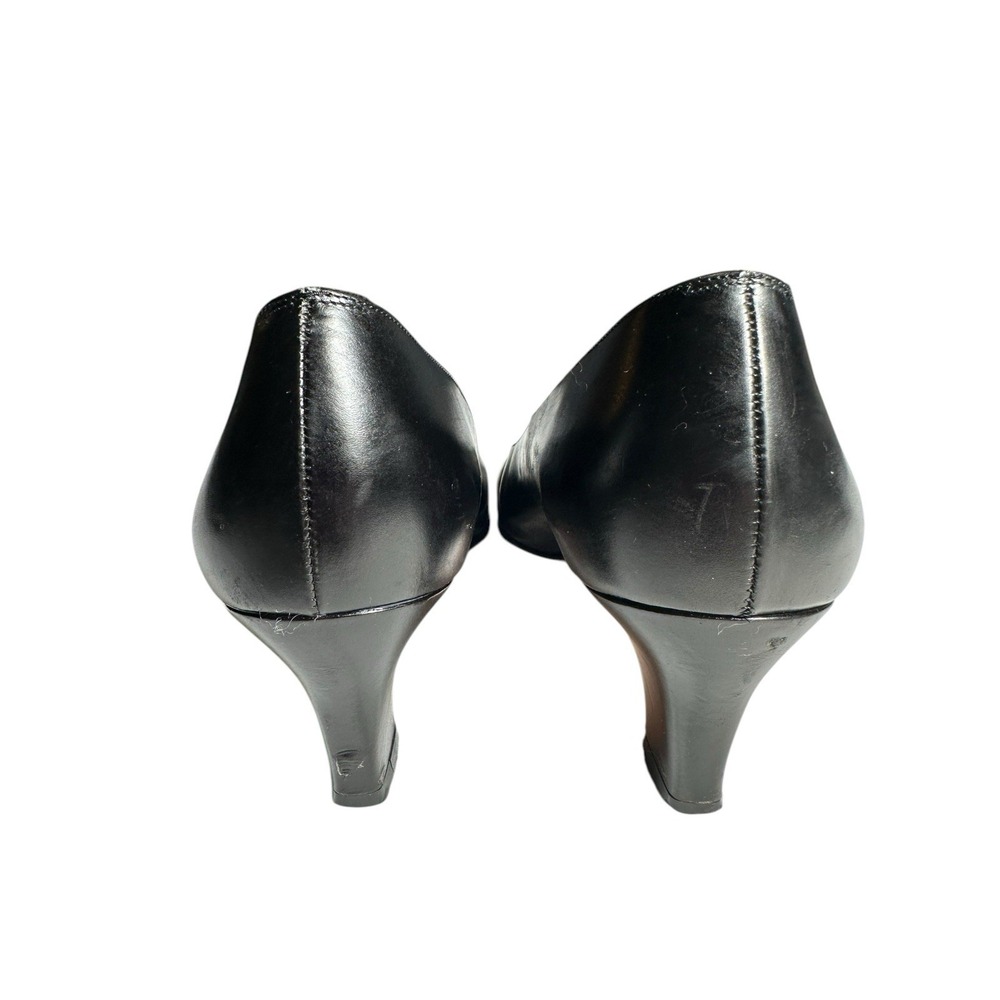 Salvatore Ferragamo Gancini Logo Black Leather Pumps Women's Sz 8.5 AAA #S64-6 - Picture 6 of 15